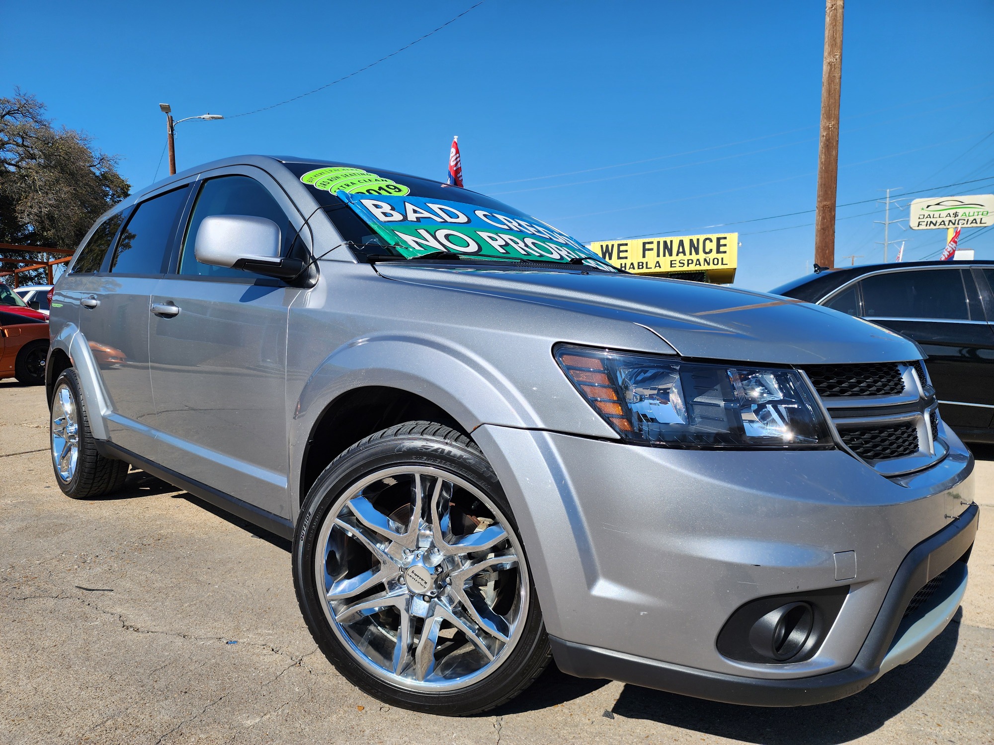 2019 SILVER Dodge Journey GT (3C4PDCEG3KT) with an 3.6L V6 DOHC 24V engine, 6A transmission, located at 2660 S.Garland Avenue, Garland, TX, 75041, (469) 298-3118, 32.885551, -96.655602 - Welcome to DallasAutos4Less, one of the Premier BUY HERE PAY HERE Dealers in the North Dallas Area. We specialize in financing to people with NO CREDIT or BAD CREDIT. We need proof of income, proof of residence, and a ID. Come buy your new car from us today!! This is a SUPER CLEAN 2019 DODGE JOUR - Photo #0